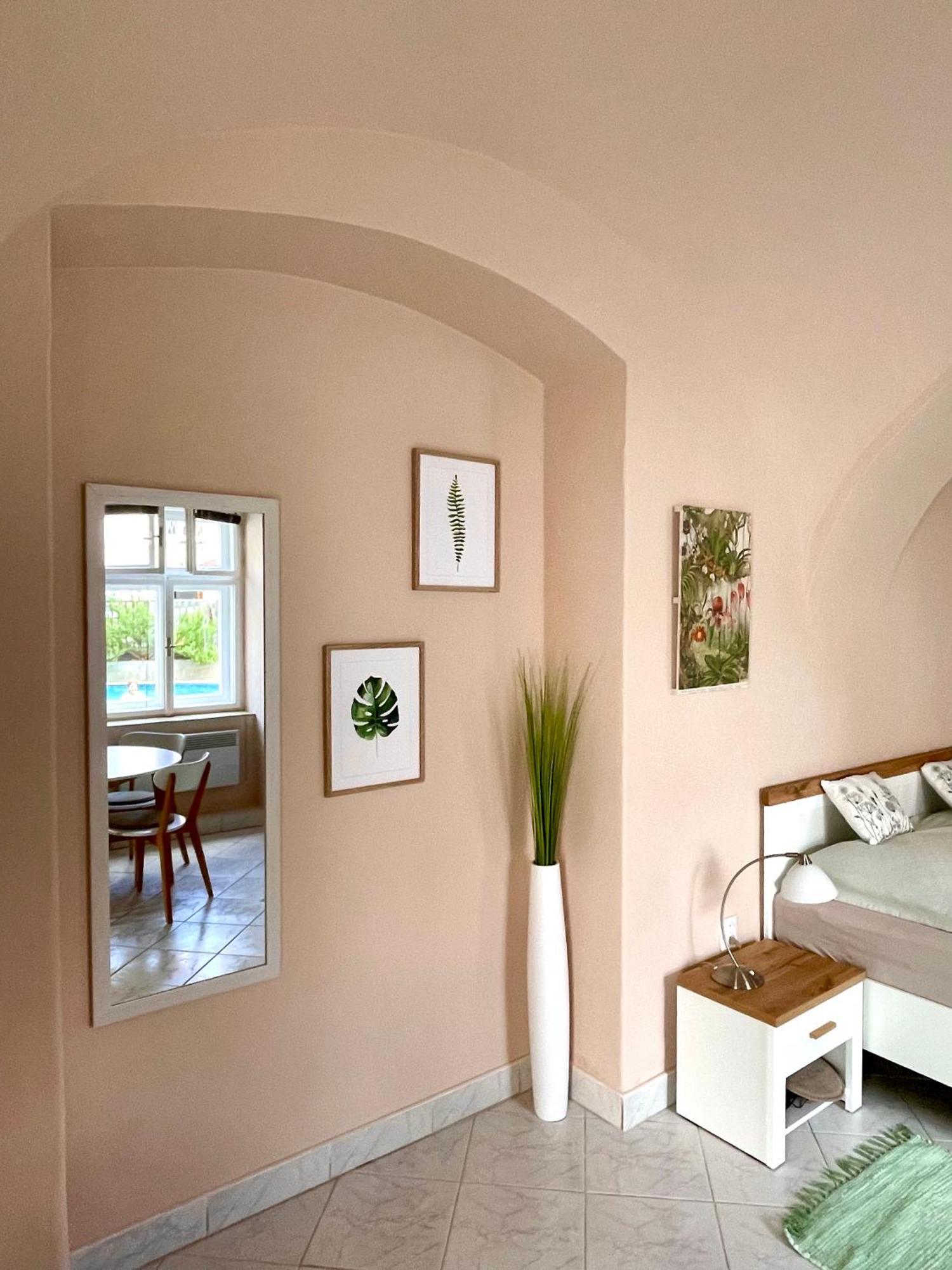 Apartman Dominikanska ลิโตเมริเซ ภายนอก รูปภาพ