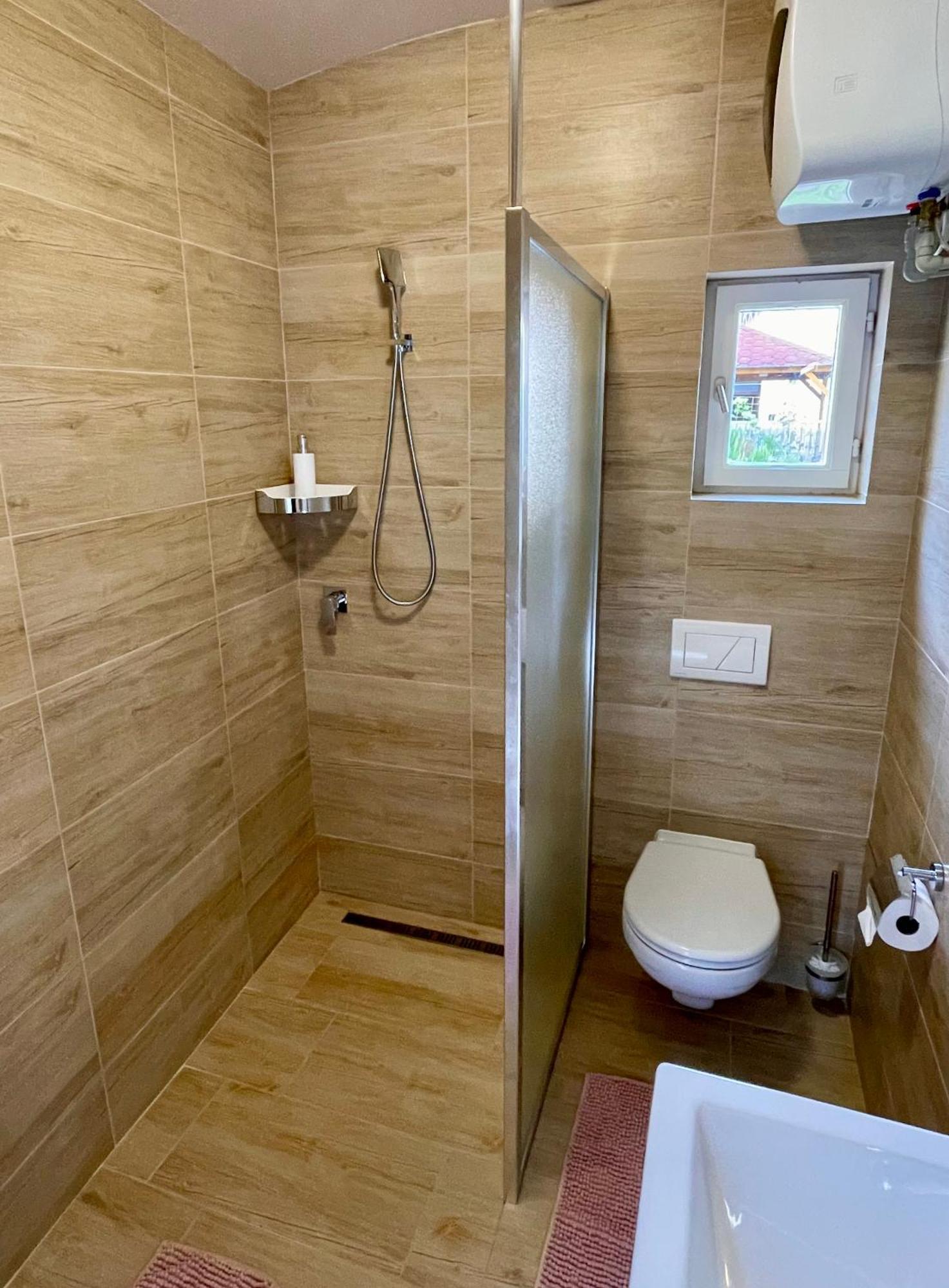 Apartman Dominikanska ลิโตเมริเซ ภายนอก รูปภาพ